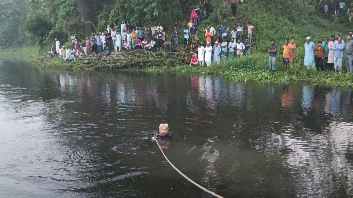 শীতলক্ষ্যা নদীতে ট্র্যাজেডি: শ্রীপুরে ডুবে প্রাণ গেল দুই শিক্ষার্থীর